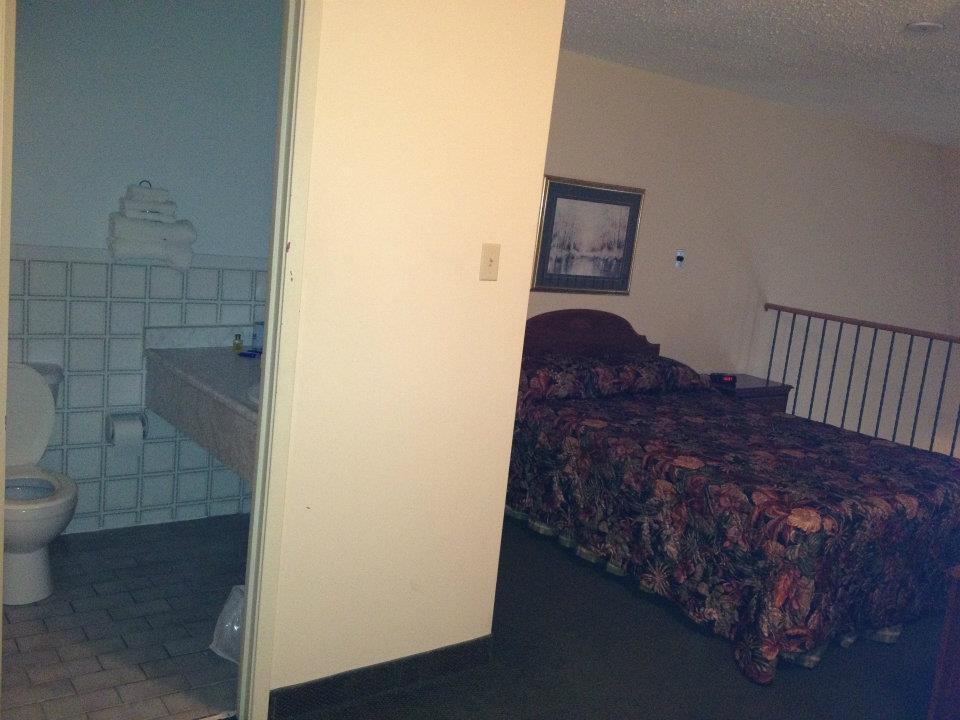 Travelodge By Wyndham Wasaga Beach Exteriör bild