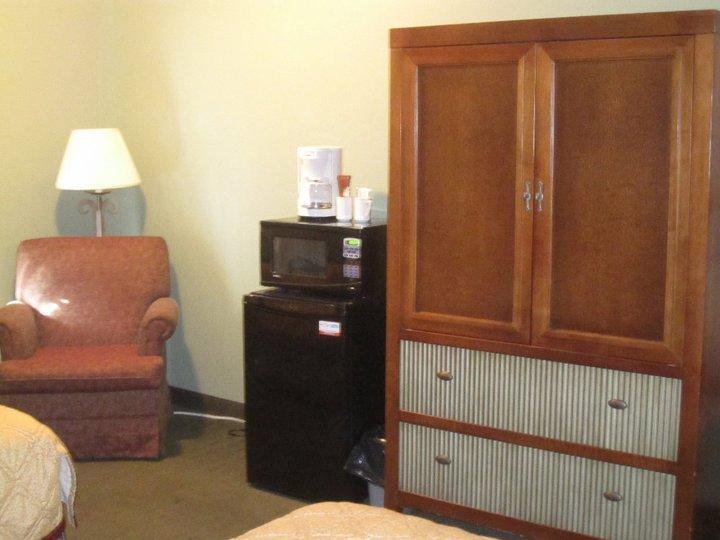 Travelodge By Wyndham Wasaga Beach Exteriör bild